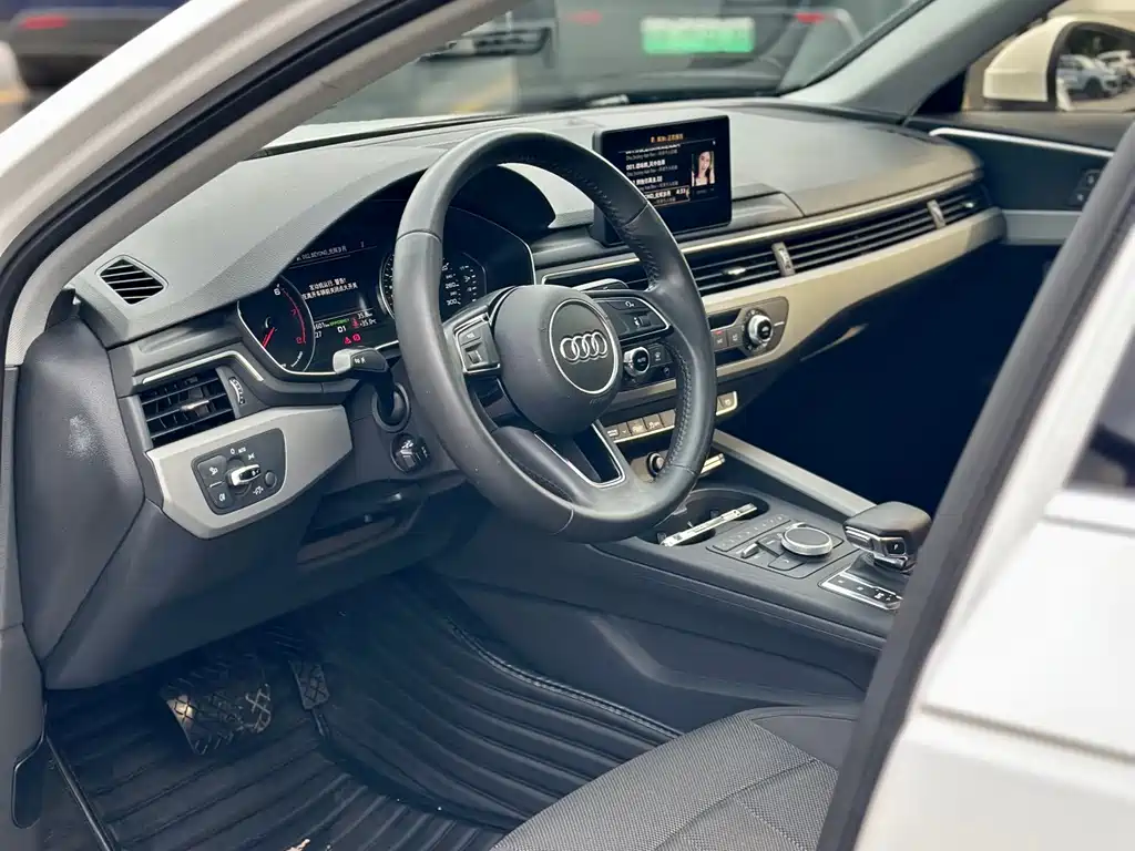 Audi A4L — миниатюра 12