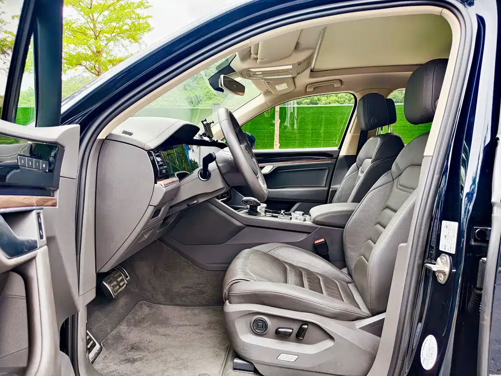 Volkswagen Touareg 2019 3.0TSI VI