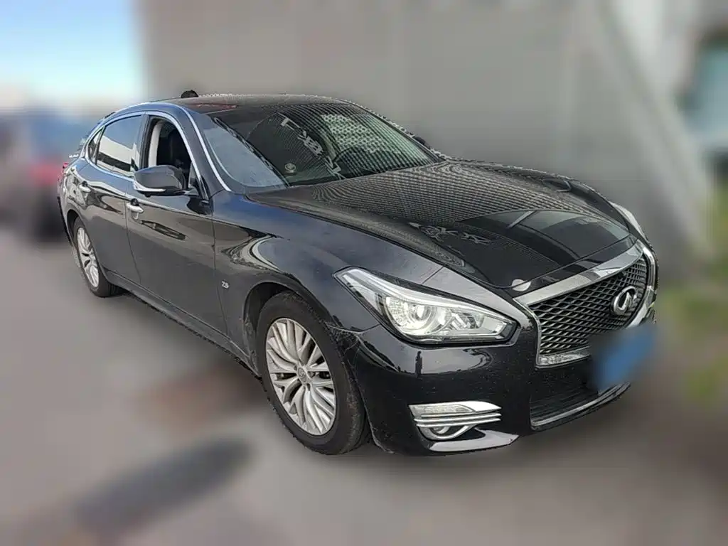 Infiniti Q70 — миниатюра 6