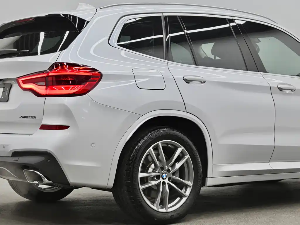 BMW X3 — миниатюра 33