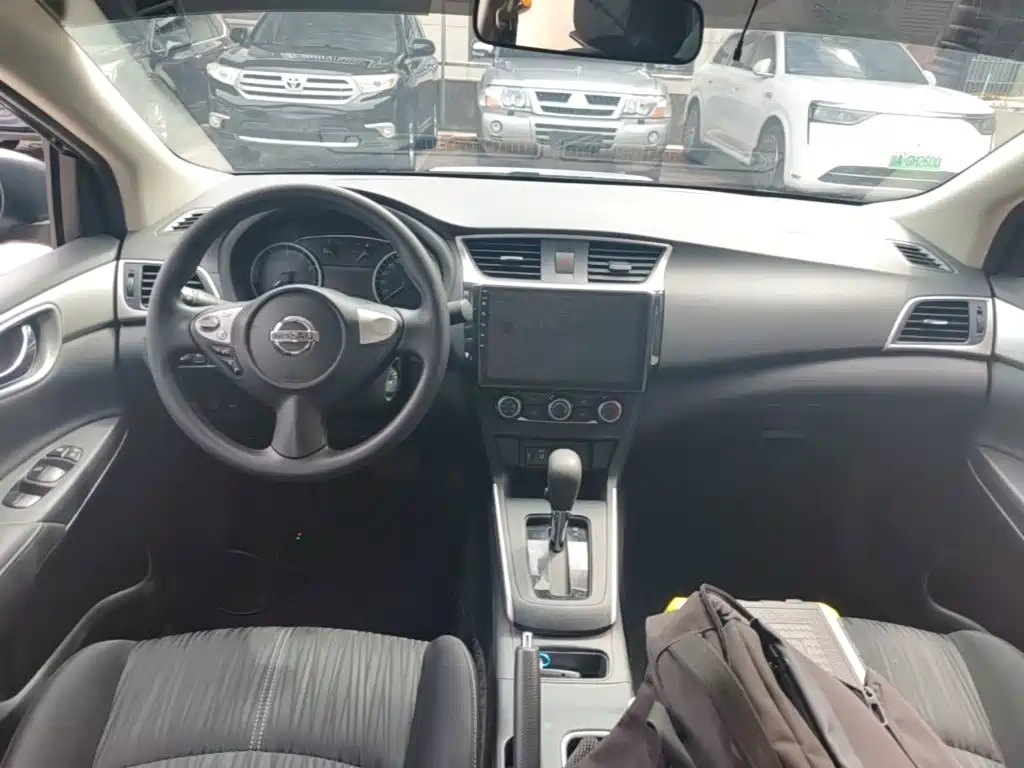 Nissan Sylphy — миниатюра 10