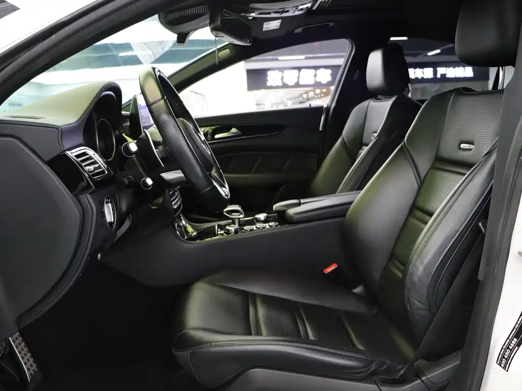 Mercedes-Benz CLS AMG — миниатюра 17