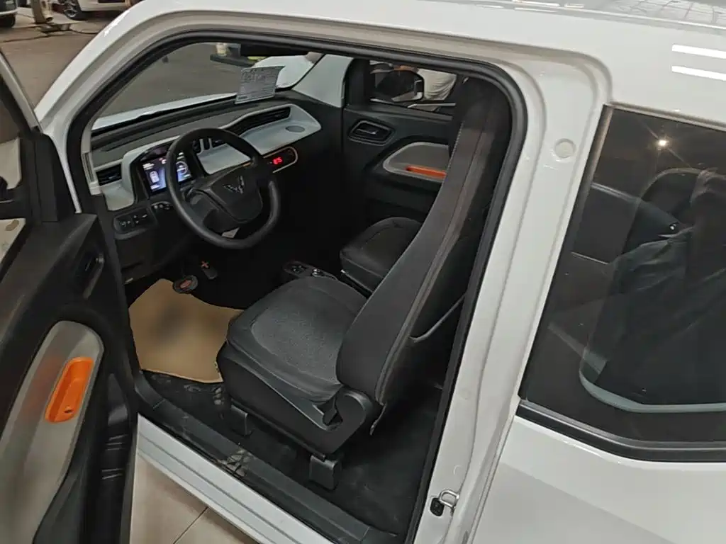 Wuling MINIEV — миниатюра 15
