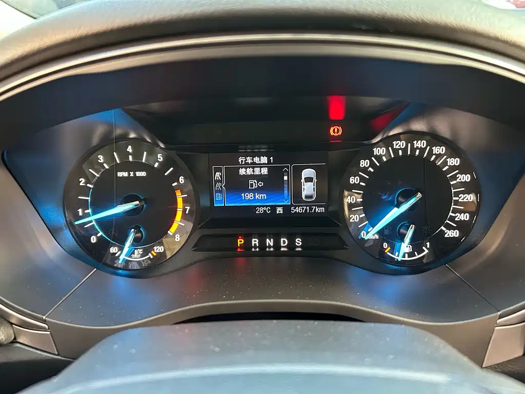 Ford Mondeo — миниатюра 10