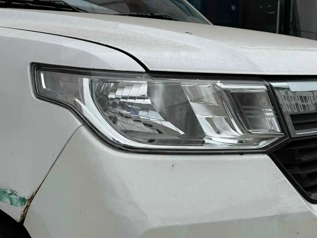 Wuling Journey — миниатюра 5