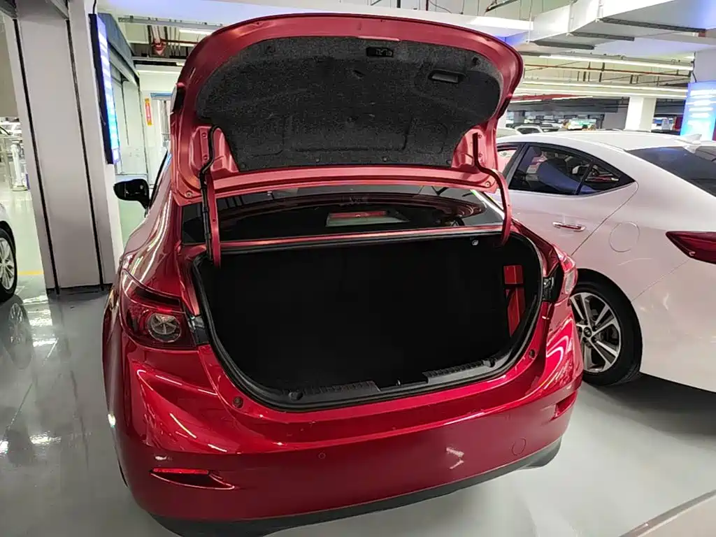 Mazda 3 Axela — миниатюра 19