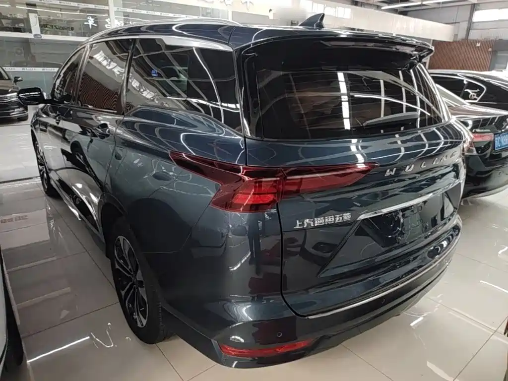 Wuling Victory — миниатюра 5