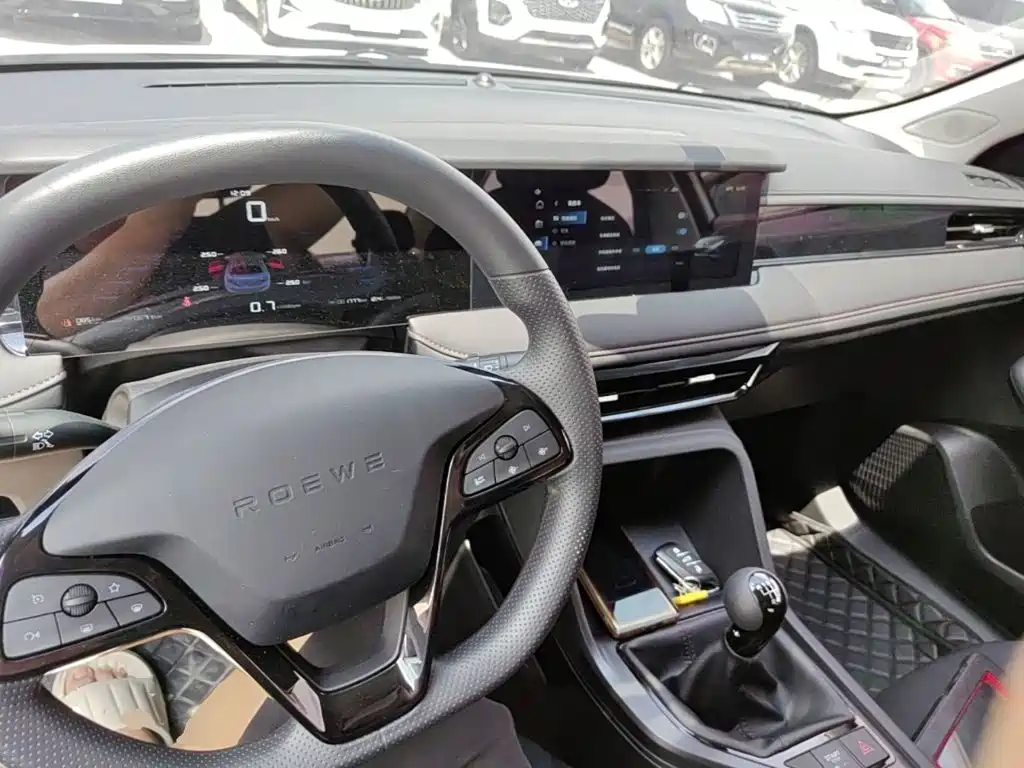 Roewe i5 — миниатюра 6