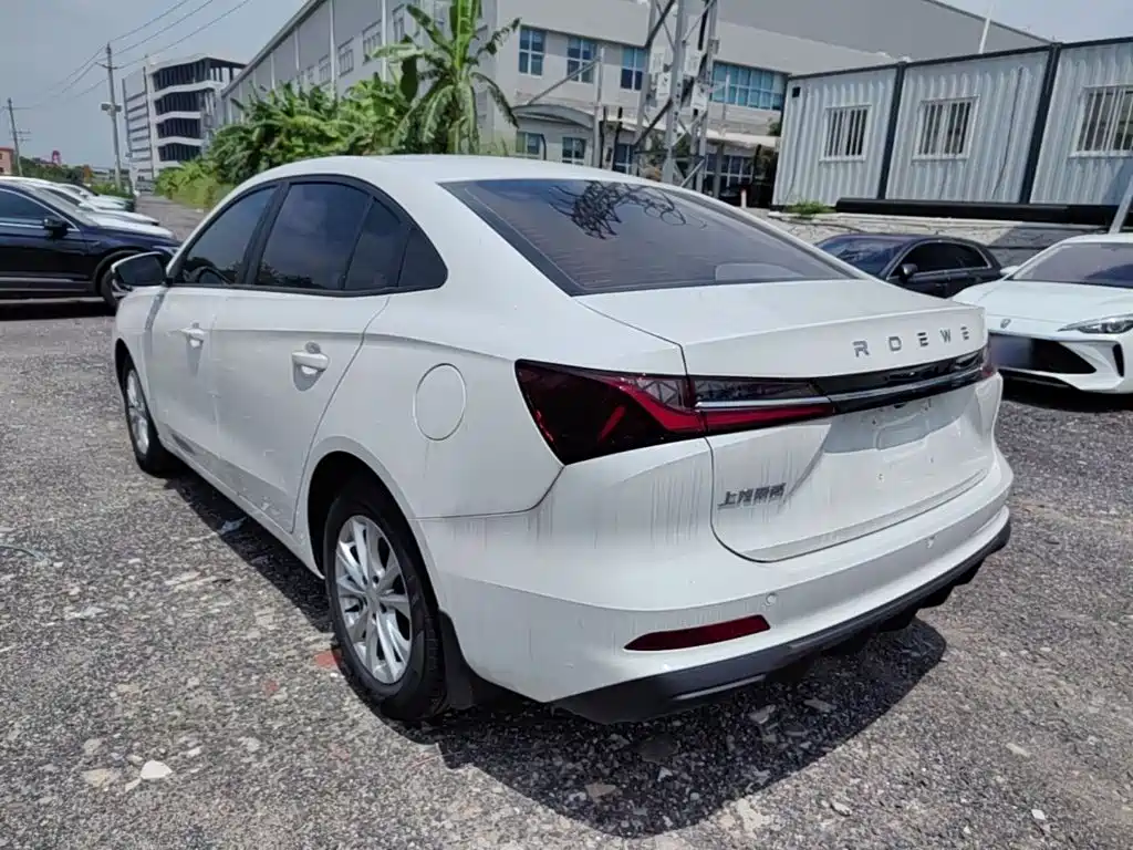 Roewe i5 — миниатюра 23