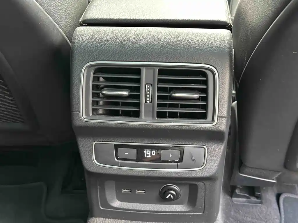 Audi Q5L — миниатюра 17