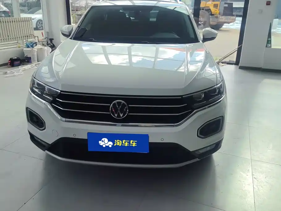 Volkswagen T-Roc — миниатюра 2