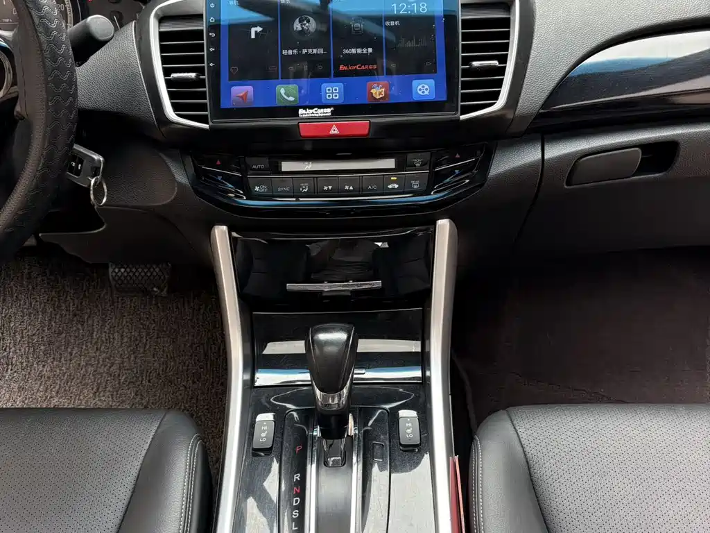 Honda Accord 2016 2.0L Elite
