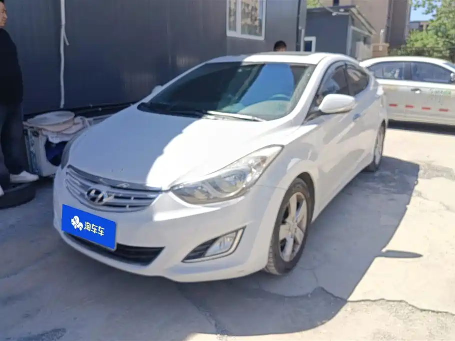 Hyundai Elantra Langdong 2014