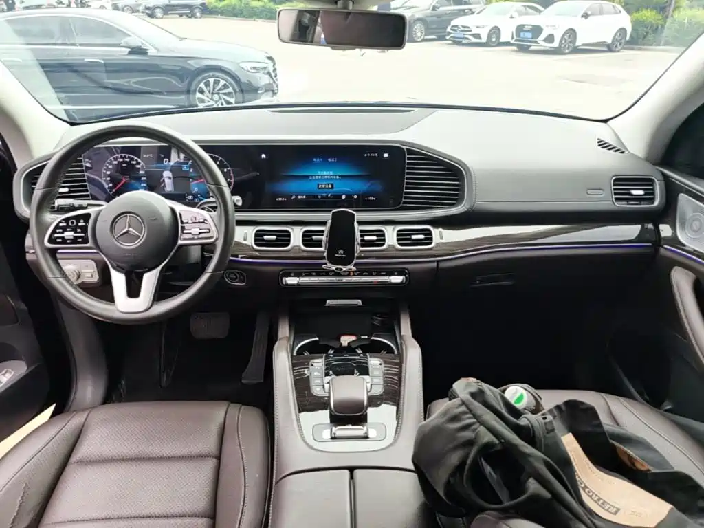 Mercedes-Benz GLE (Import) — миниатюра 14