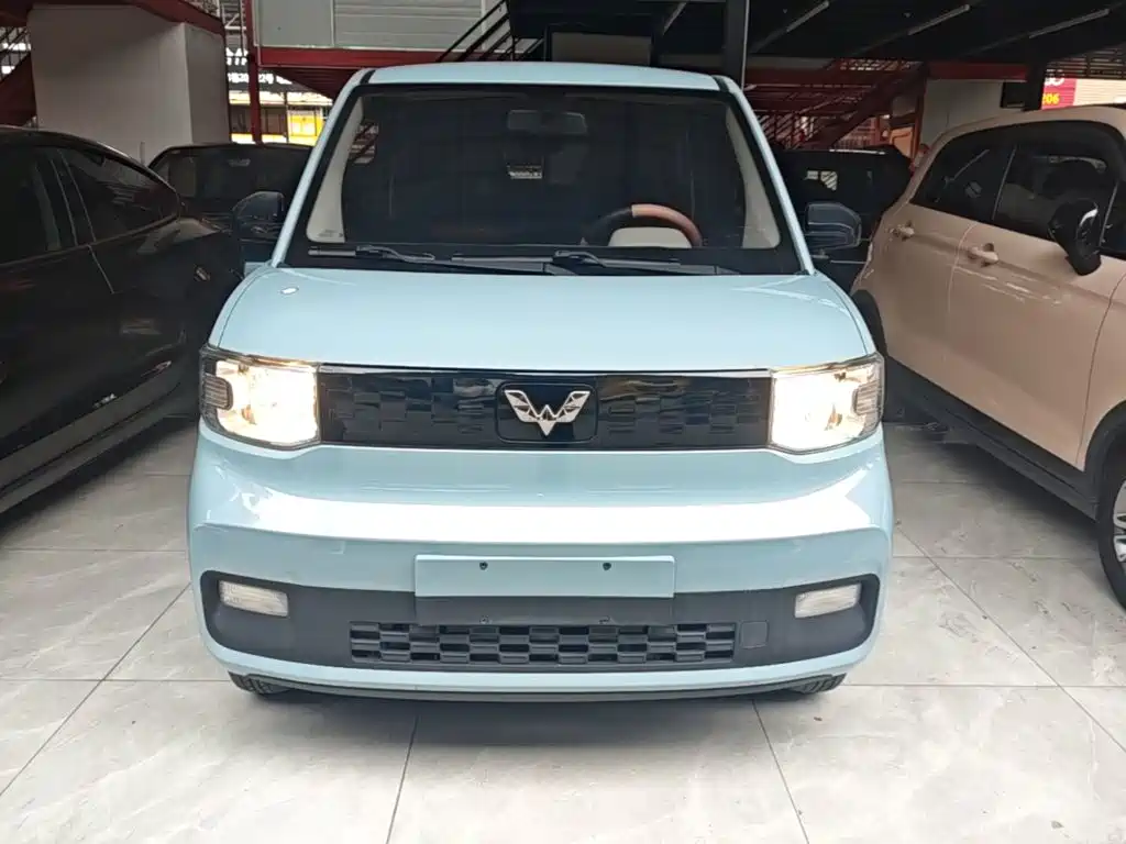 Wuling MINIEV — миниатюра 3