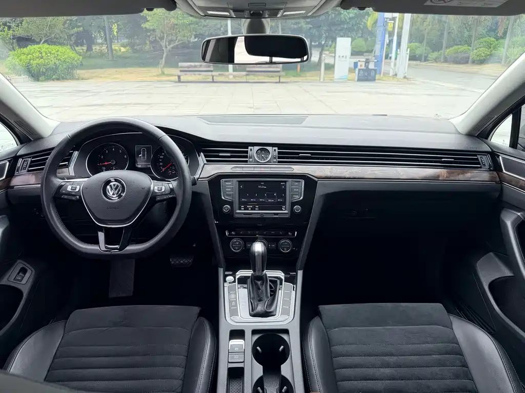Volkswagen Magotan — миниатюра 9