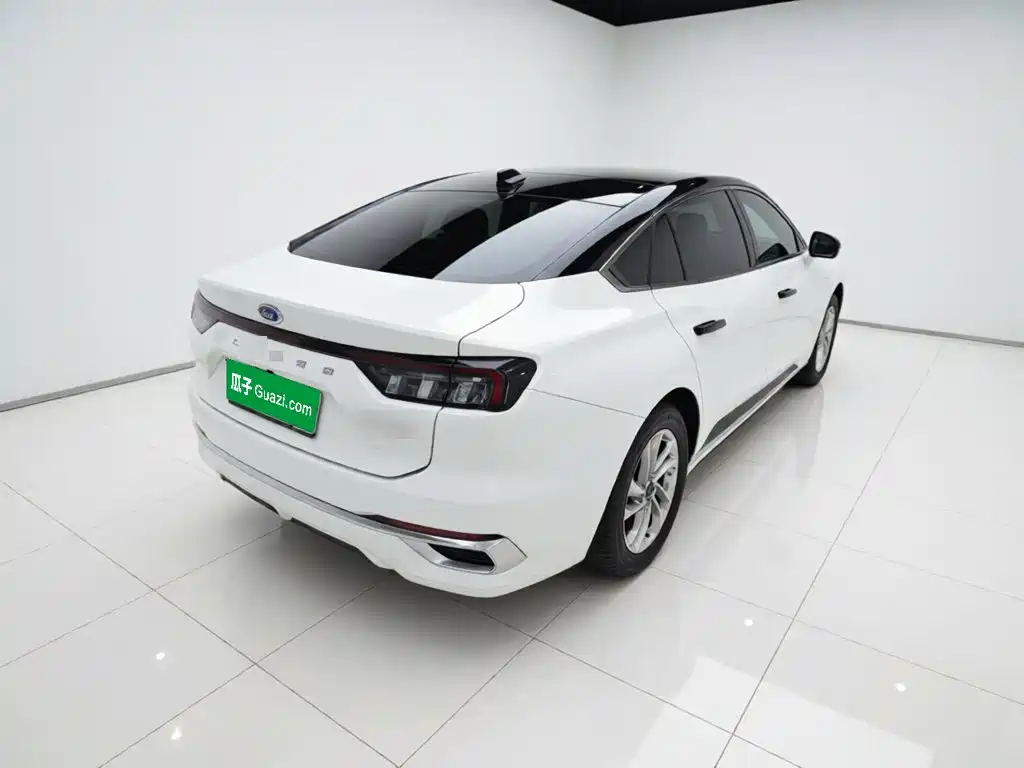 Ford Mondeo — миниатюра 4