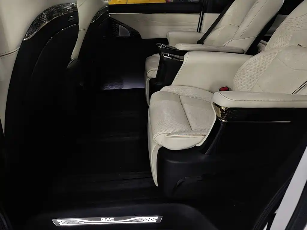 GAC Motor Trumpchi M8 — миниатюра 5