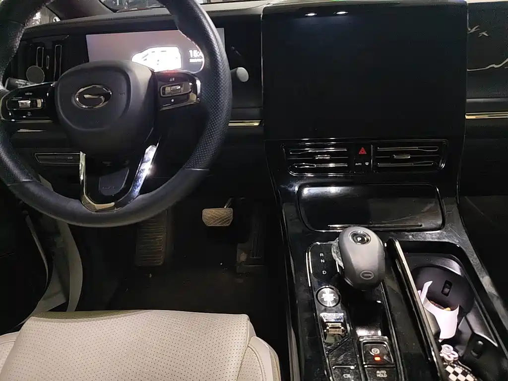 GAC Motor Trumpchi M8 — миниатюра 6
