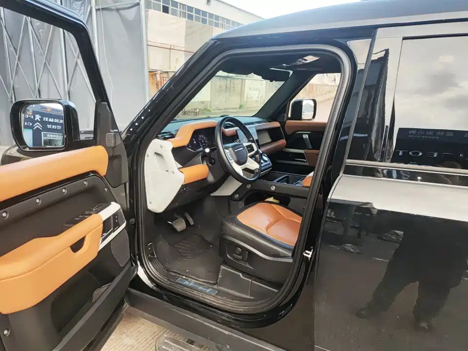 Land Rover Defender — миниатюра 6