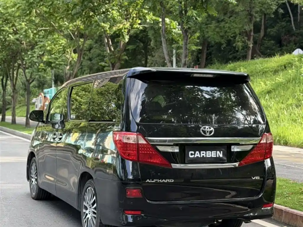 Toyota Alphard 2012 3.5L Luxury