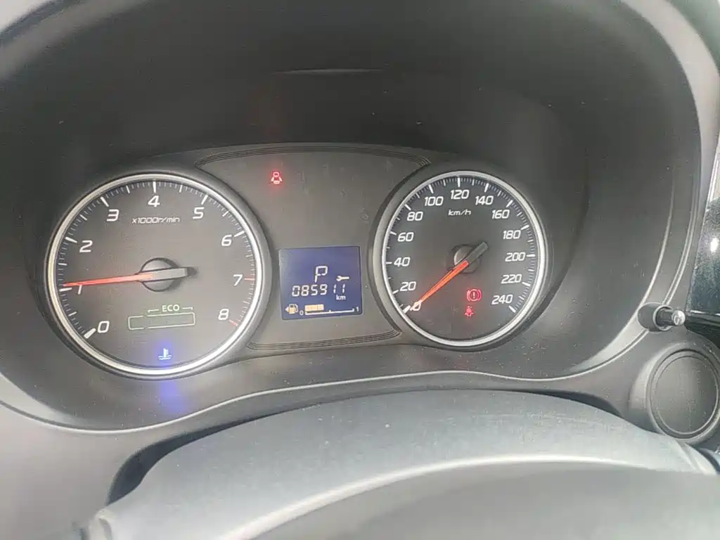 Mitsubishi Outlander — миниатюра 12