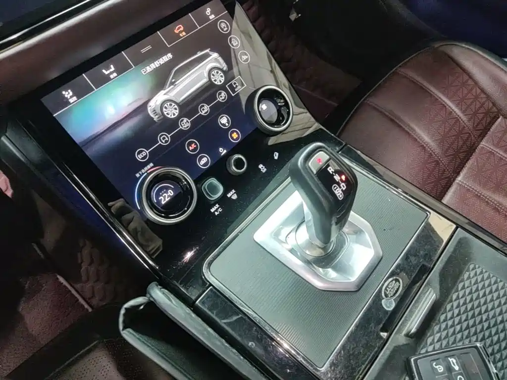 Land Rover Evoque — миниатюра 14