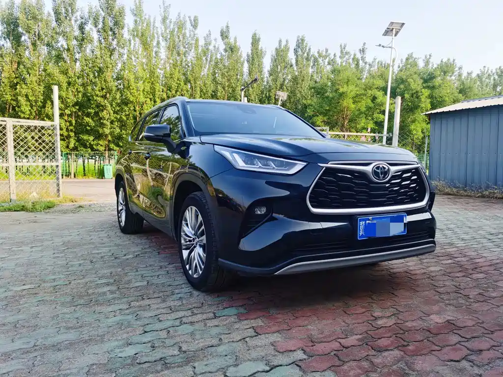Toyota Highlander — миниатюра 2