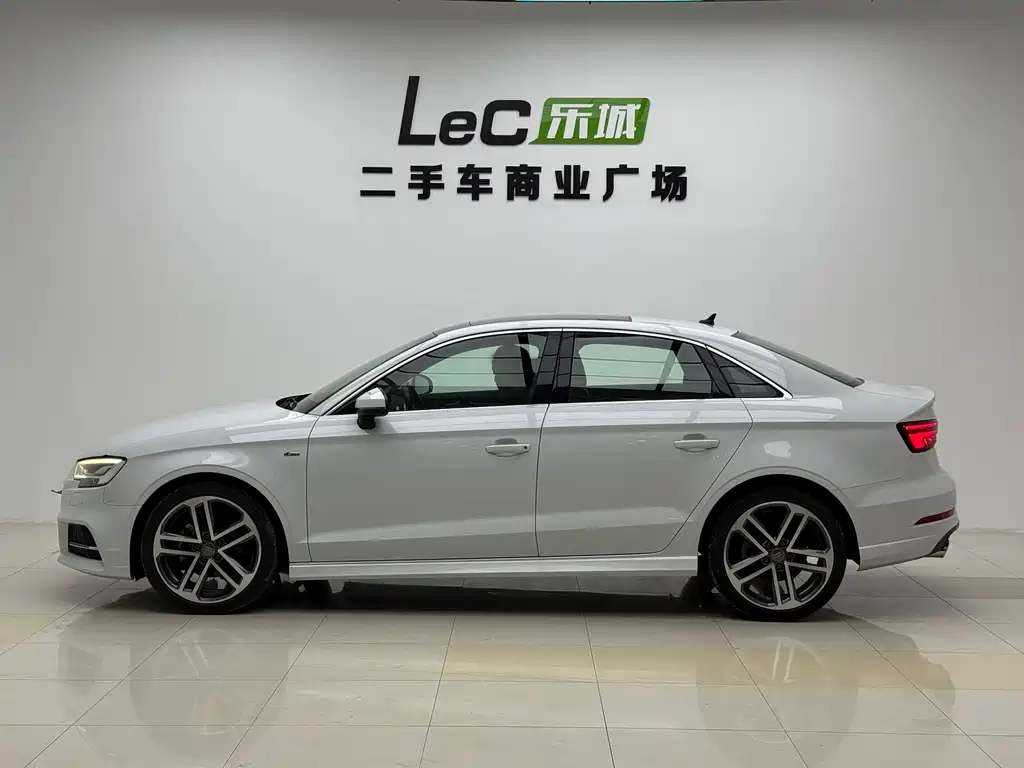 Audi A3 — миниатюра 6