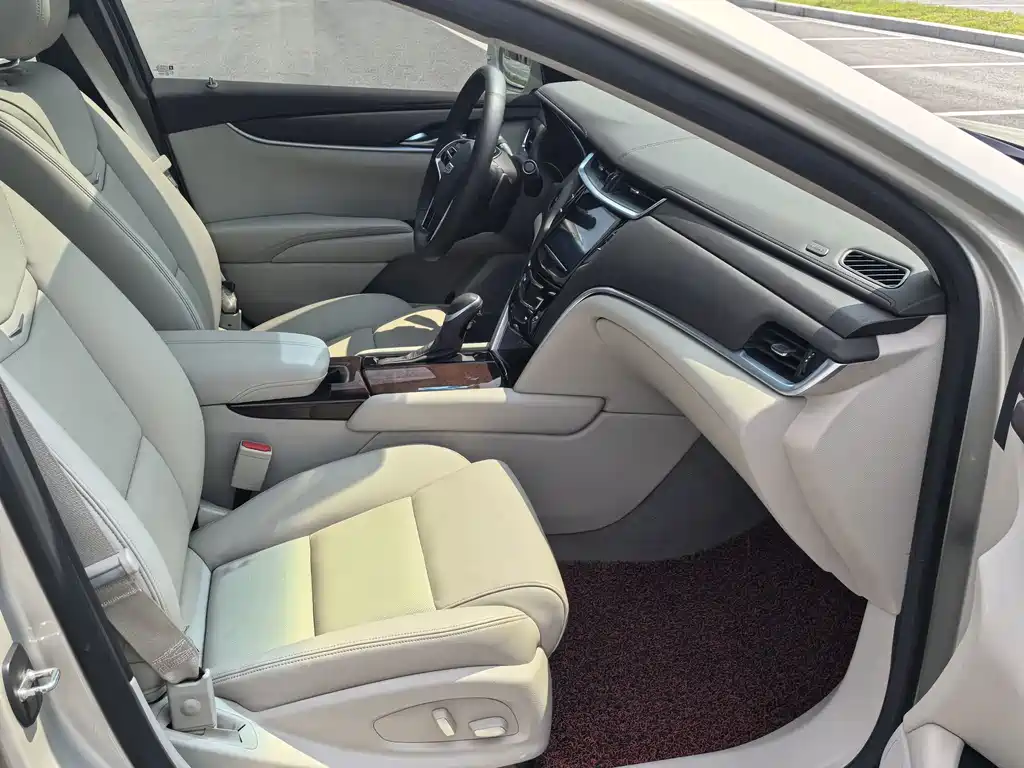 Cadillac XTS — миниатюра 12