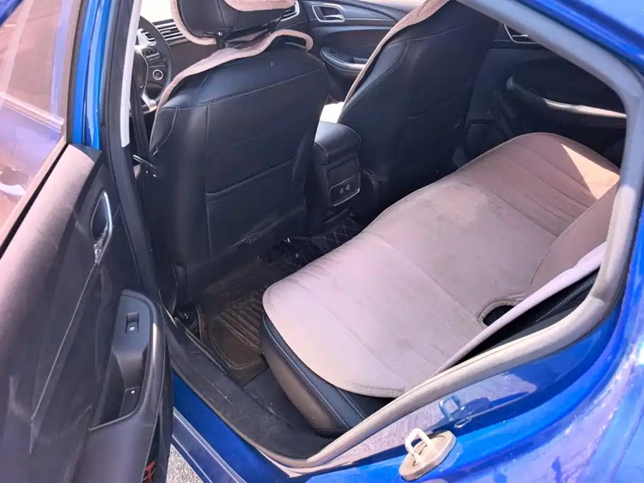 Roewe i5 — миниатюра 11