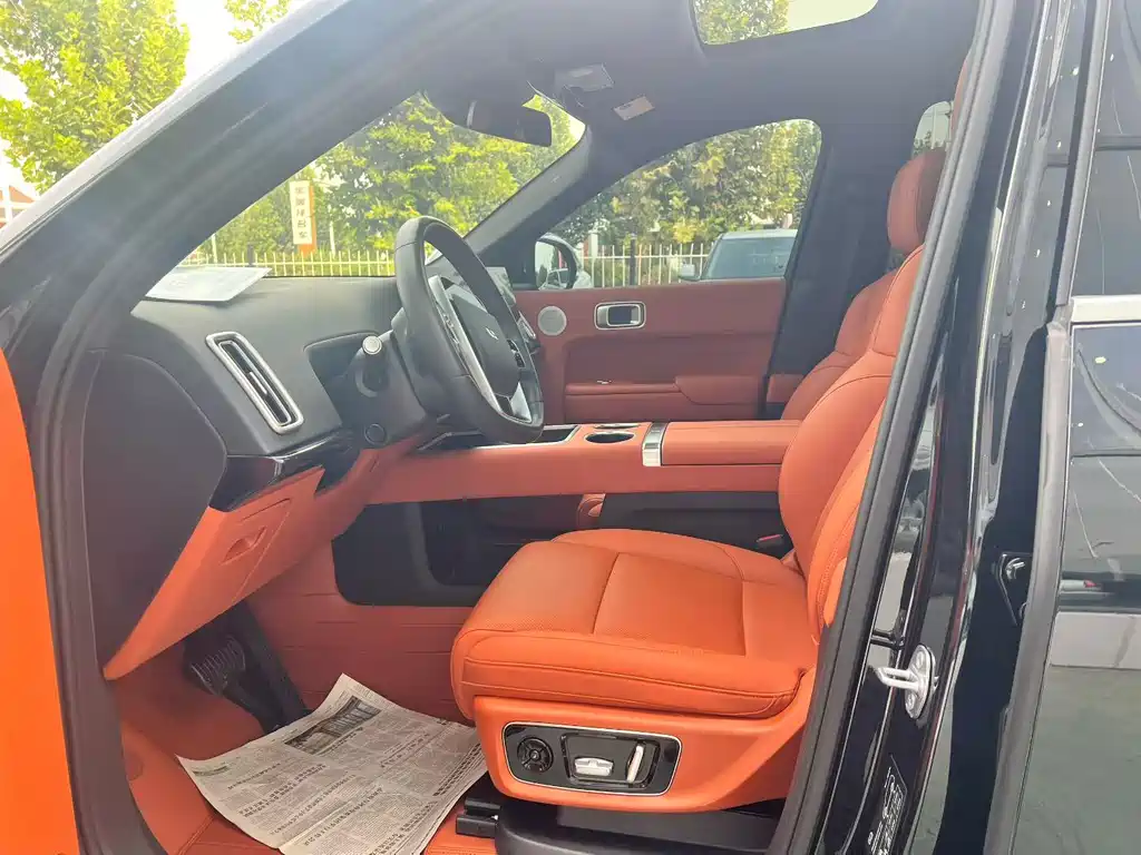 Li Auto Li L8 — миниатюра 5
