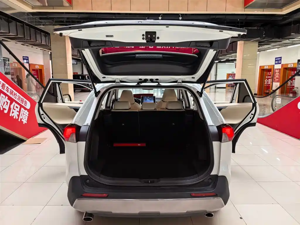 TOYOTA RAV4 RONGFANG