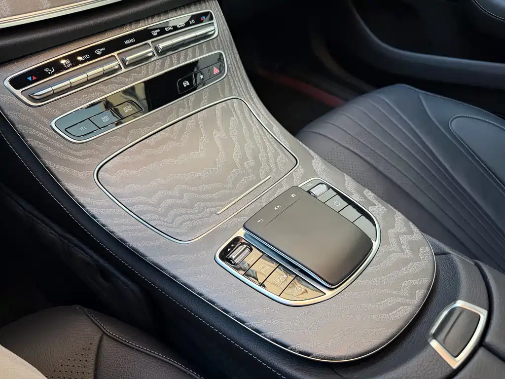 Mercedes-Benz CLS — миниатюра 18