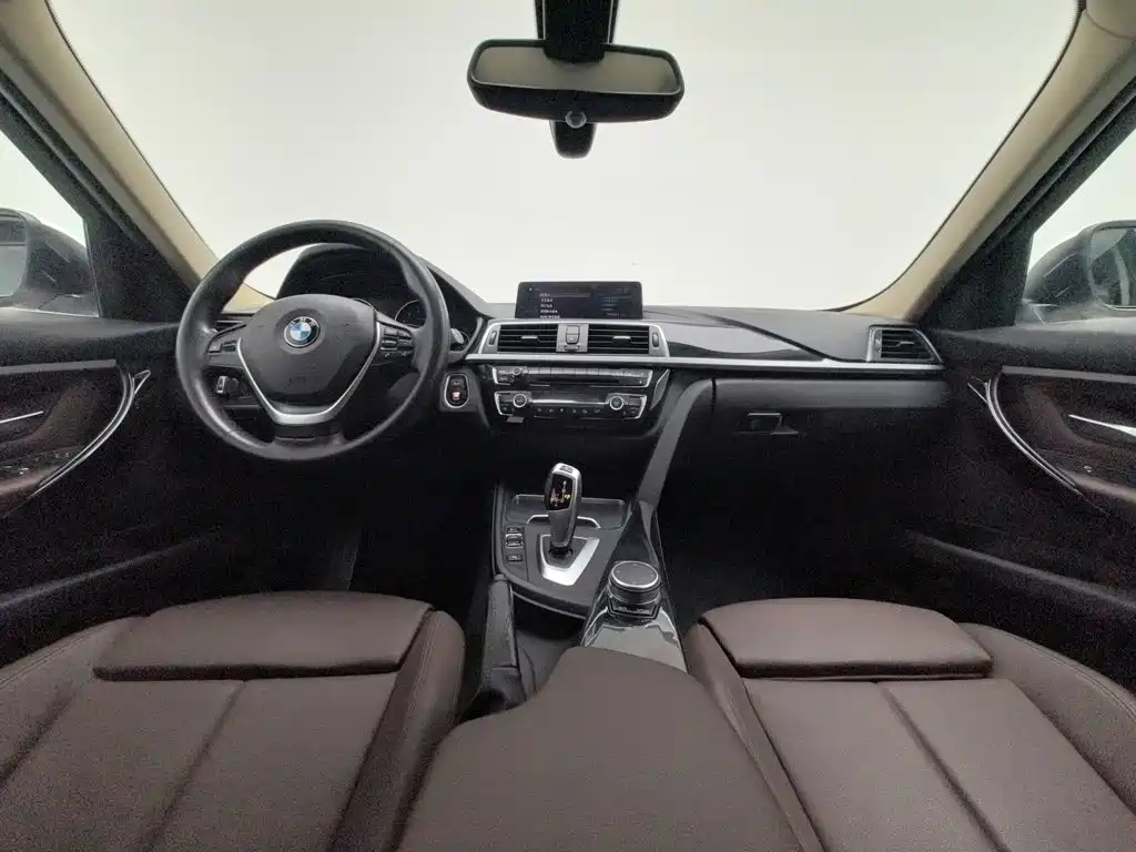 BMW 3 Series — миниатюра 5