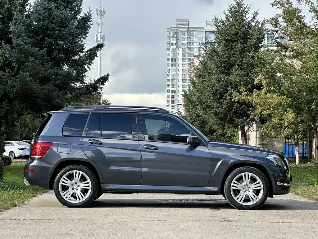 Mercedes-Benz GLK-Class — миниатюра 6