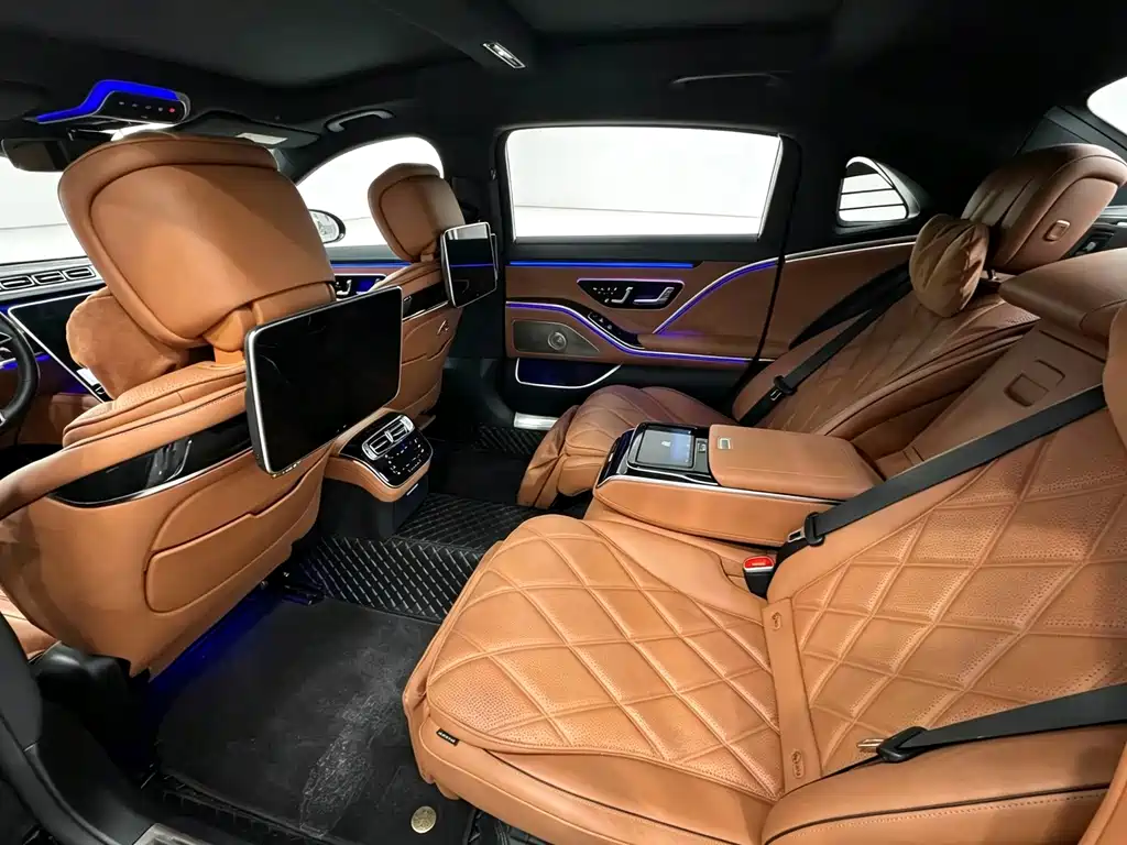 Mercedes-Benz S-Class — миниатюра 7