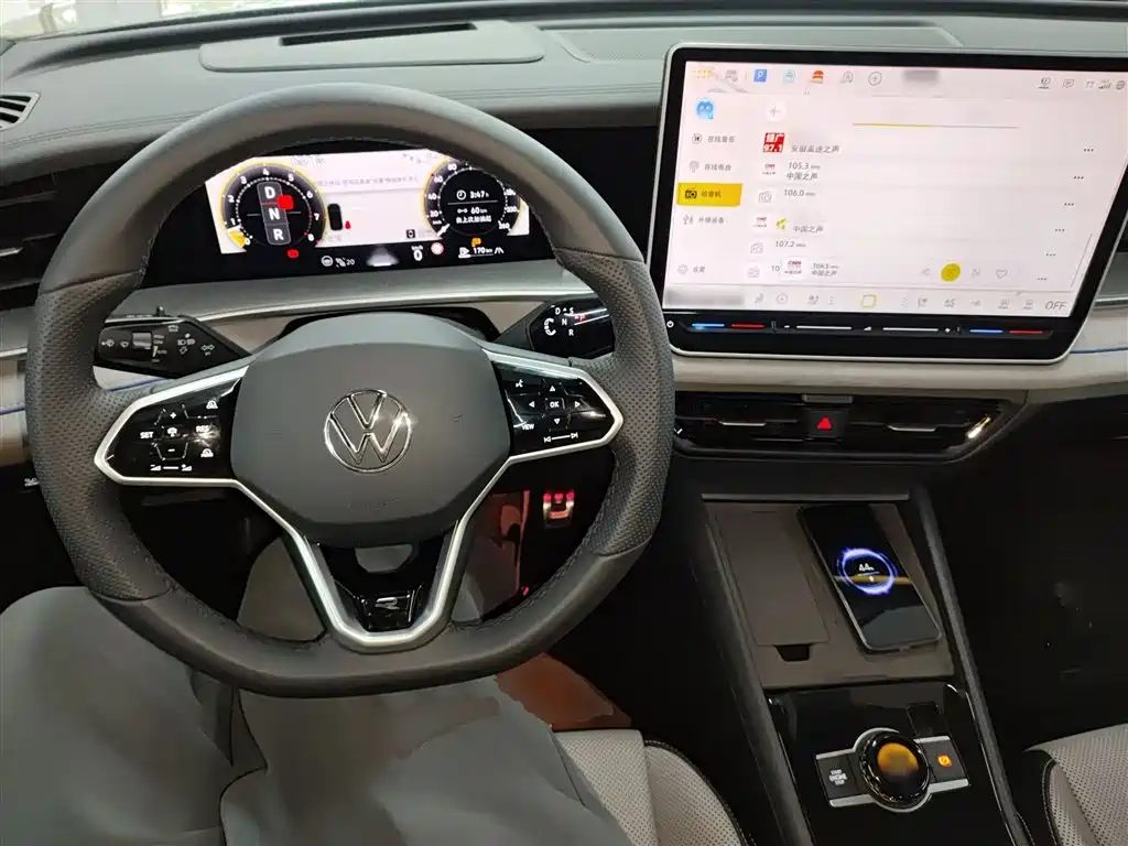 Volkswagen Tayron 2025 L 380TSI Luxury