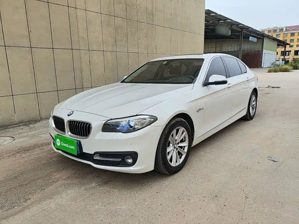 BMW 5 Series — миниатюра 2