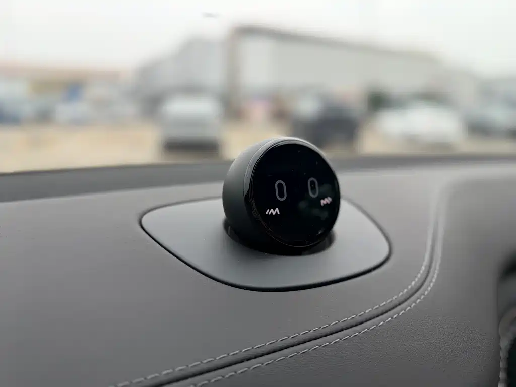 NIO ES6 — миниатюра 16