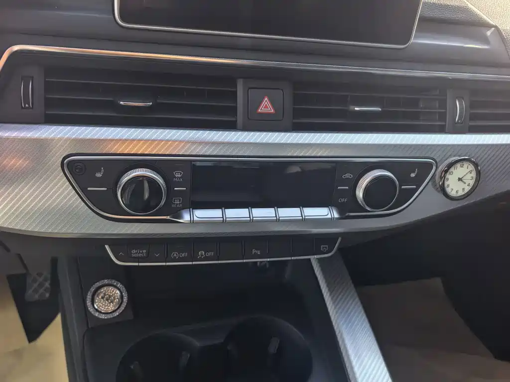 Audi A4L — миниатюра 10