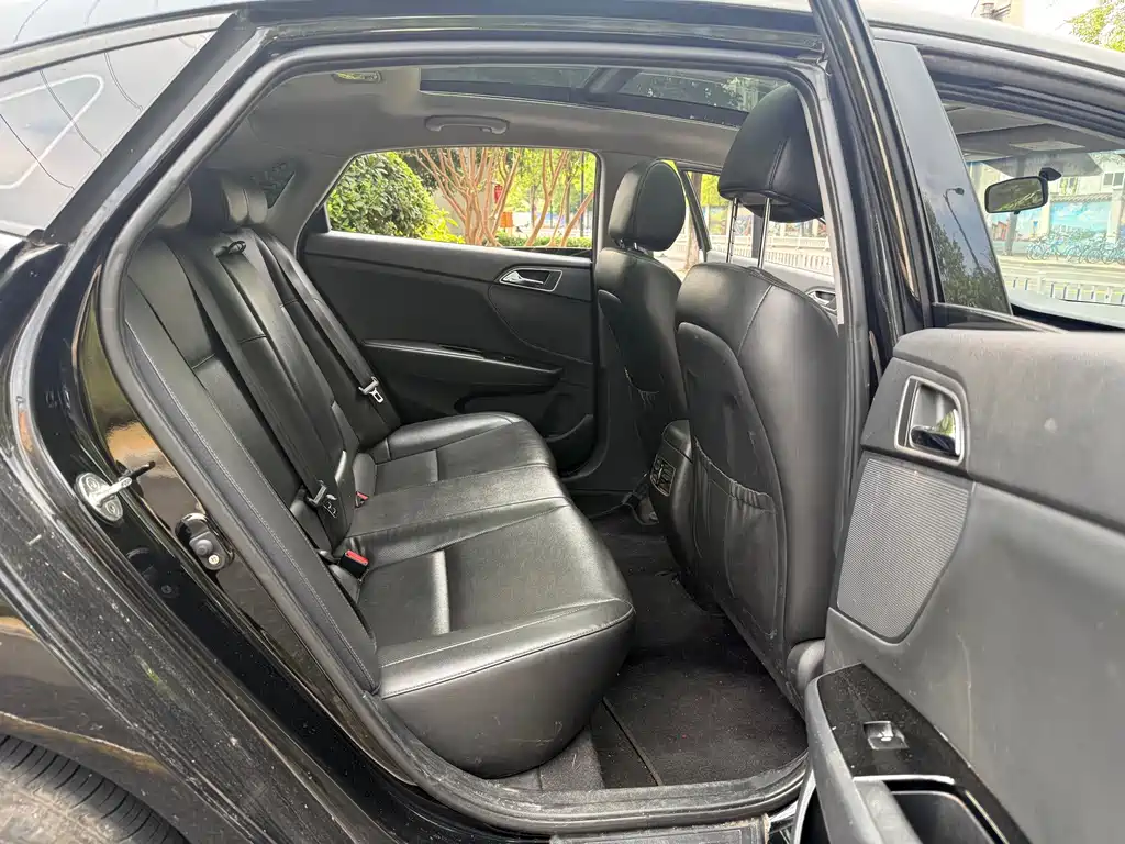 Hyundai Mistra — миниатюра 13