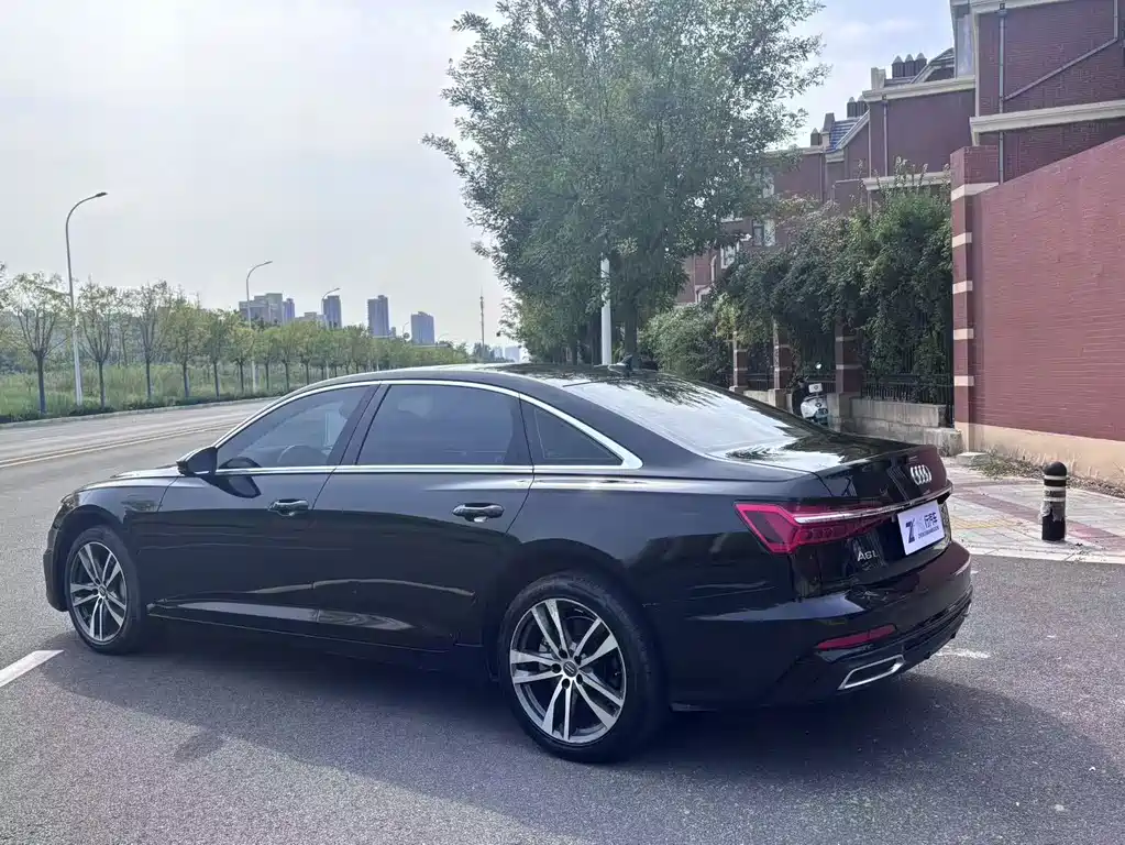 Audi A6L — миниатюра 6