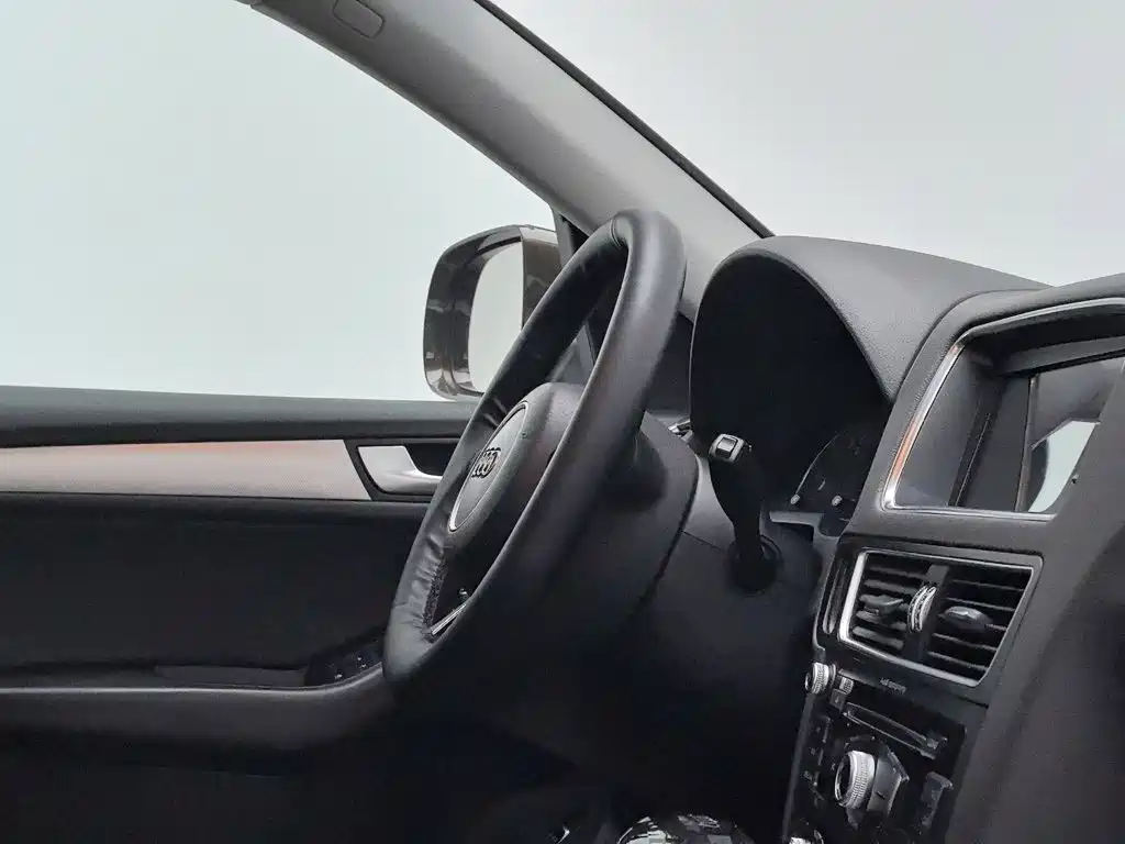 Audi Q5 — миниатюра 22