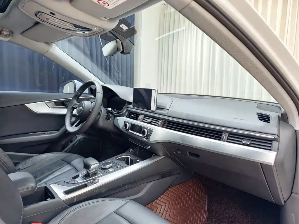Audi A4L — миниатюра 15