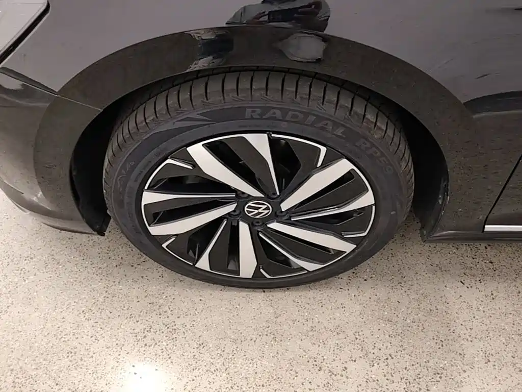 Volkswagen Passat — миниатюра 23