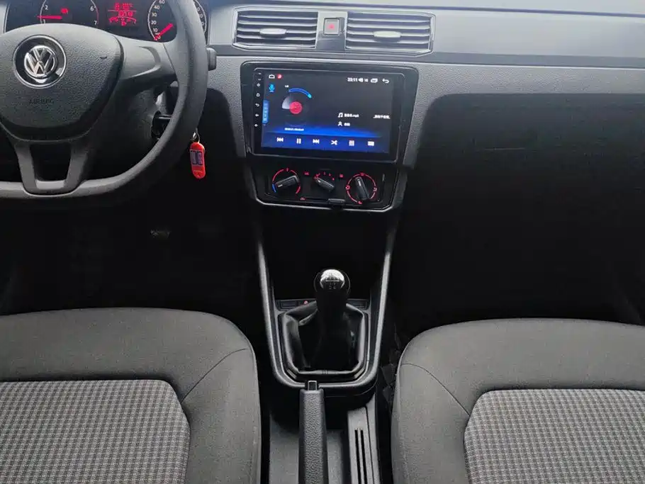 Volkswagen Santana — миниатюра 16