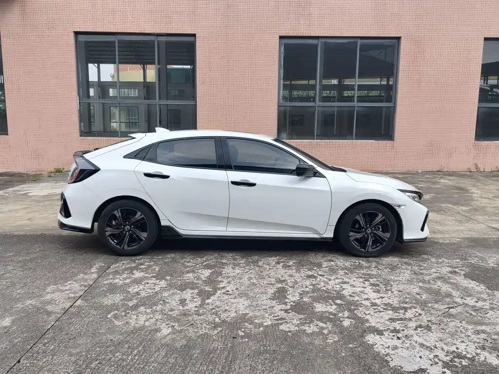 Honda Civic — миниатюра 4
