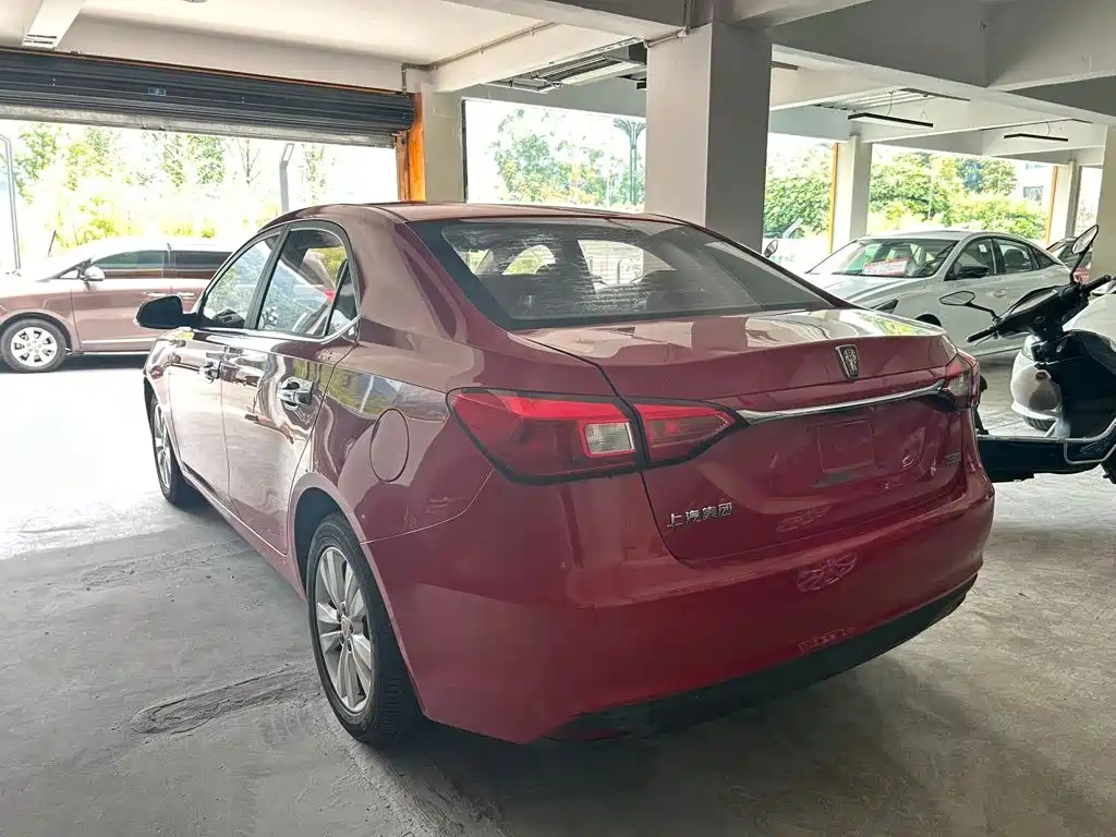 Roewe 360 — миниатюра 5