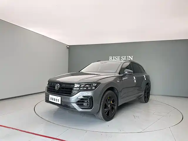 VOLKSWAGEN TOUAREG 2023